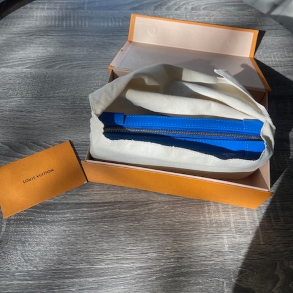 LOUIS VUITTON Monogram Clouds Soft Trunk Wallet Shoulder Bag - Picture 3 of 11